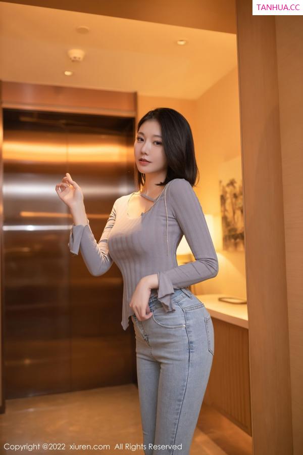 安然Maleah  [XiuRen]高清写真图 2022.04.26 No.4926 安然anran第2张图片